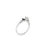 SOLITARIO ORO BLANCO CON DIAMANTE Y ZAFIROS