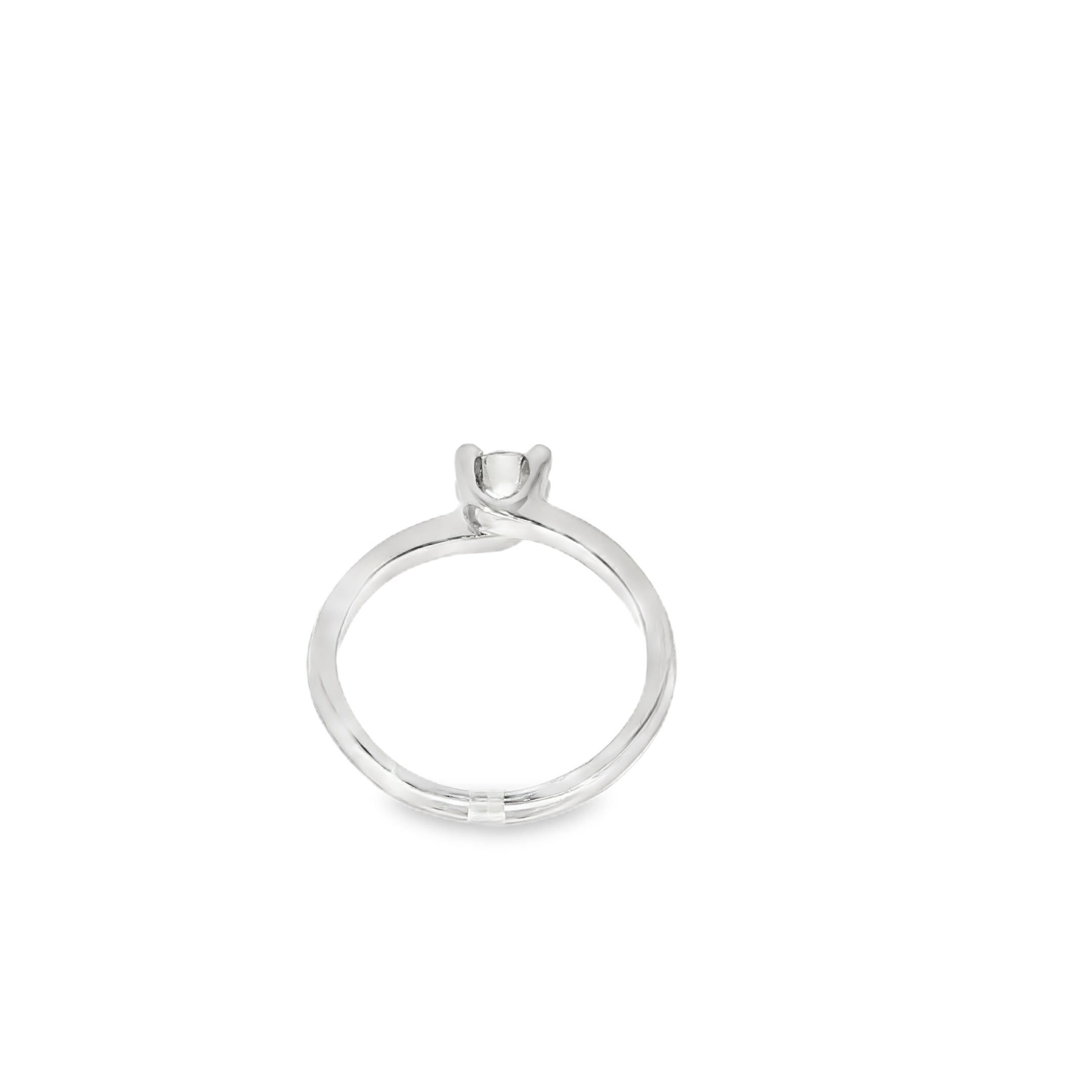 SOLITARIO ORO BLANCO CON DIAMANTE