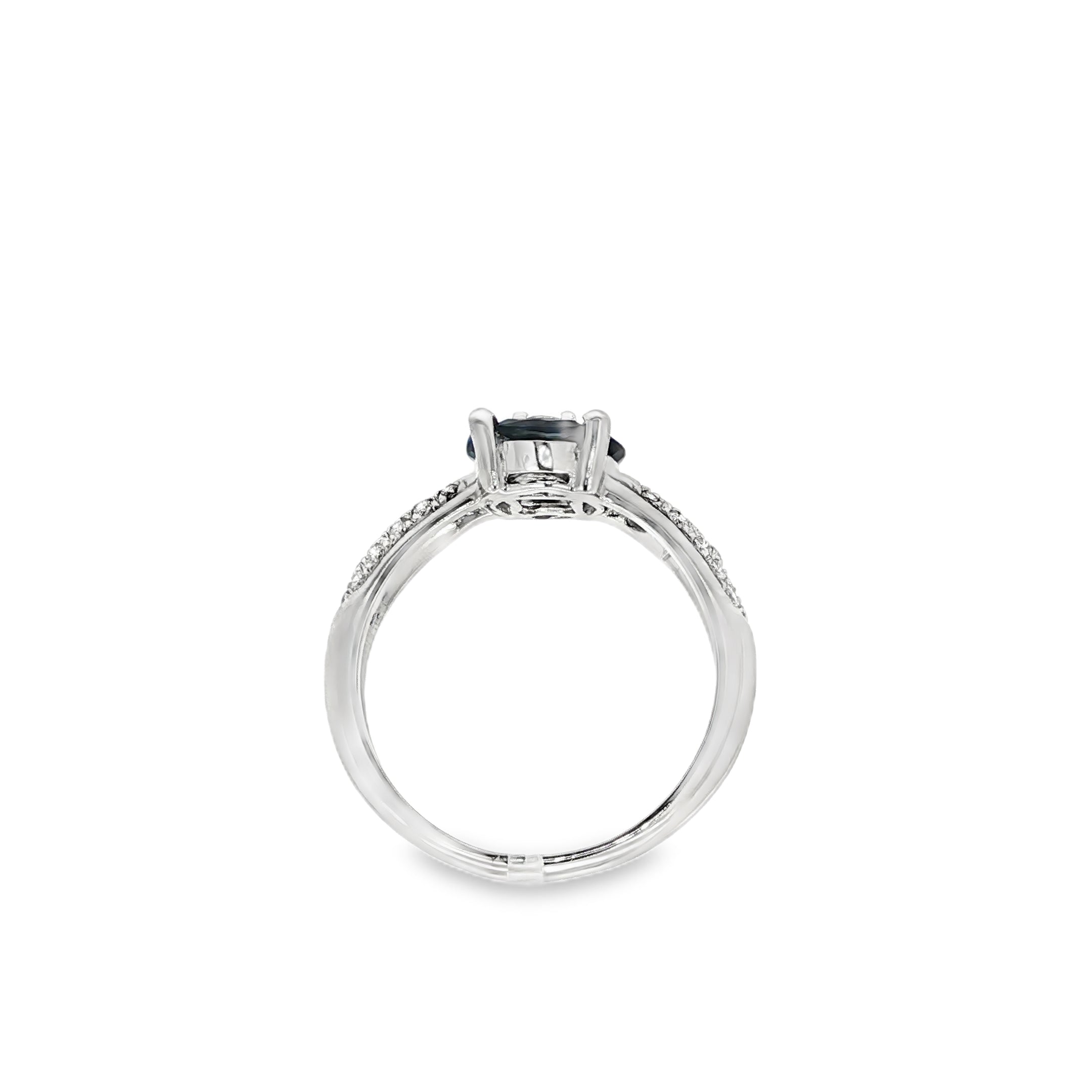 SORTIJA ORO BLANCO ZAFIROS MARQUISE Y BRILLANTES