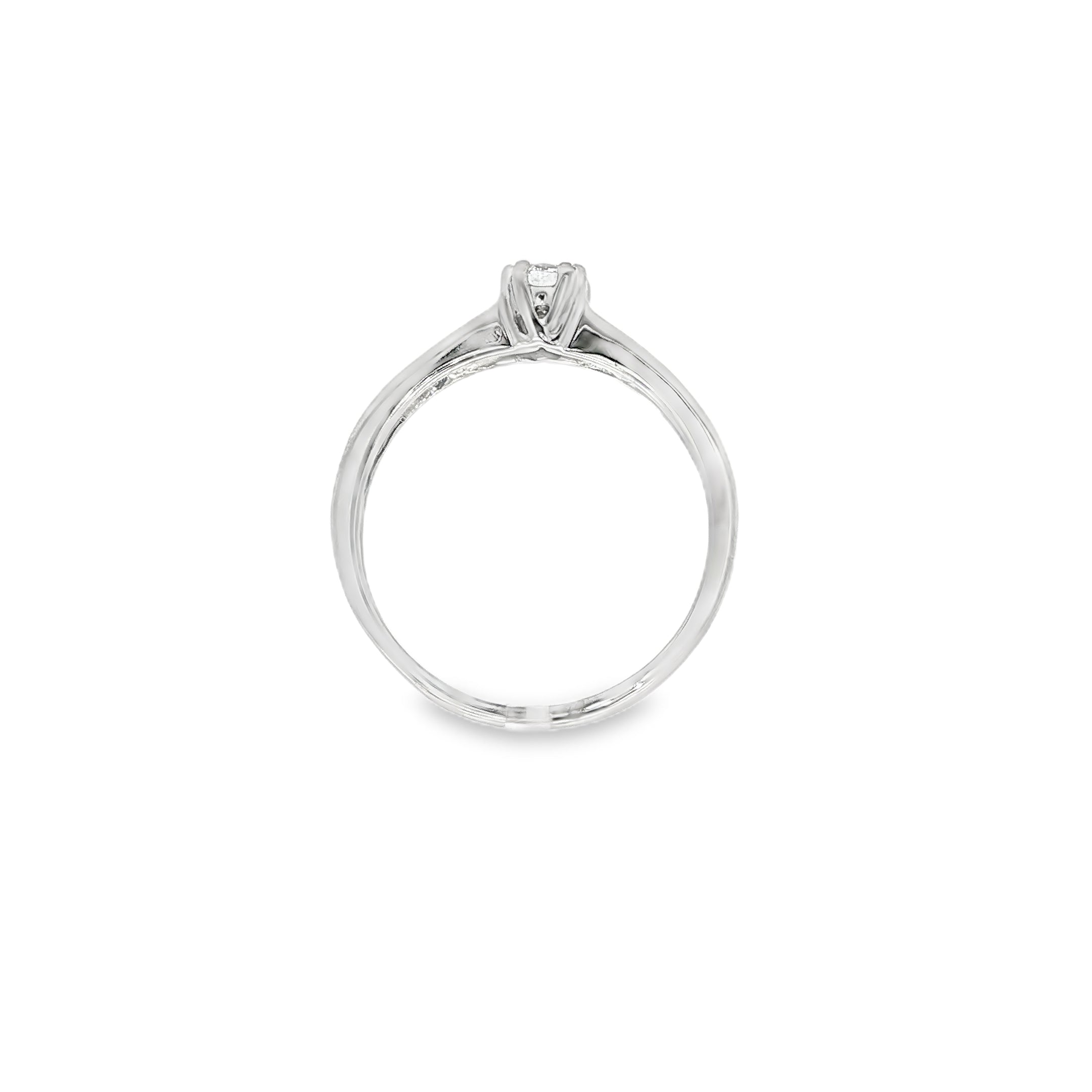 SOLITARIO CON DIAMANTES