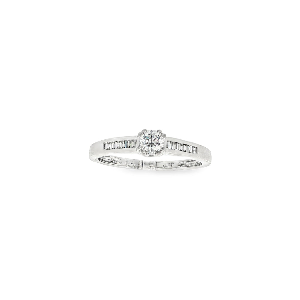 SOLITARIO CON DIAMANTES