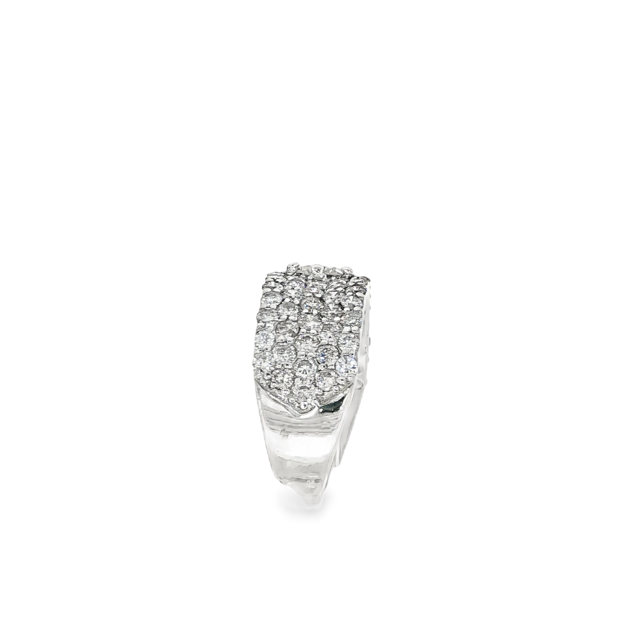 ANILLO CON DIAMANTES