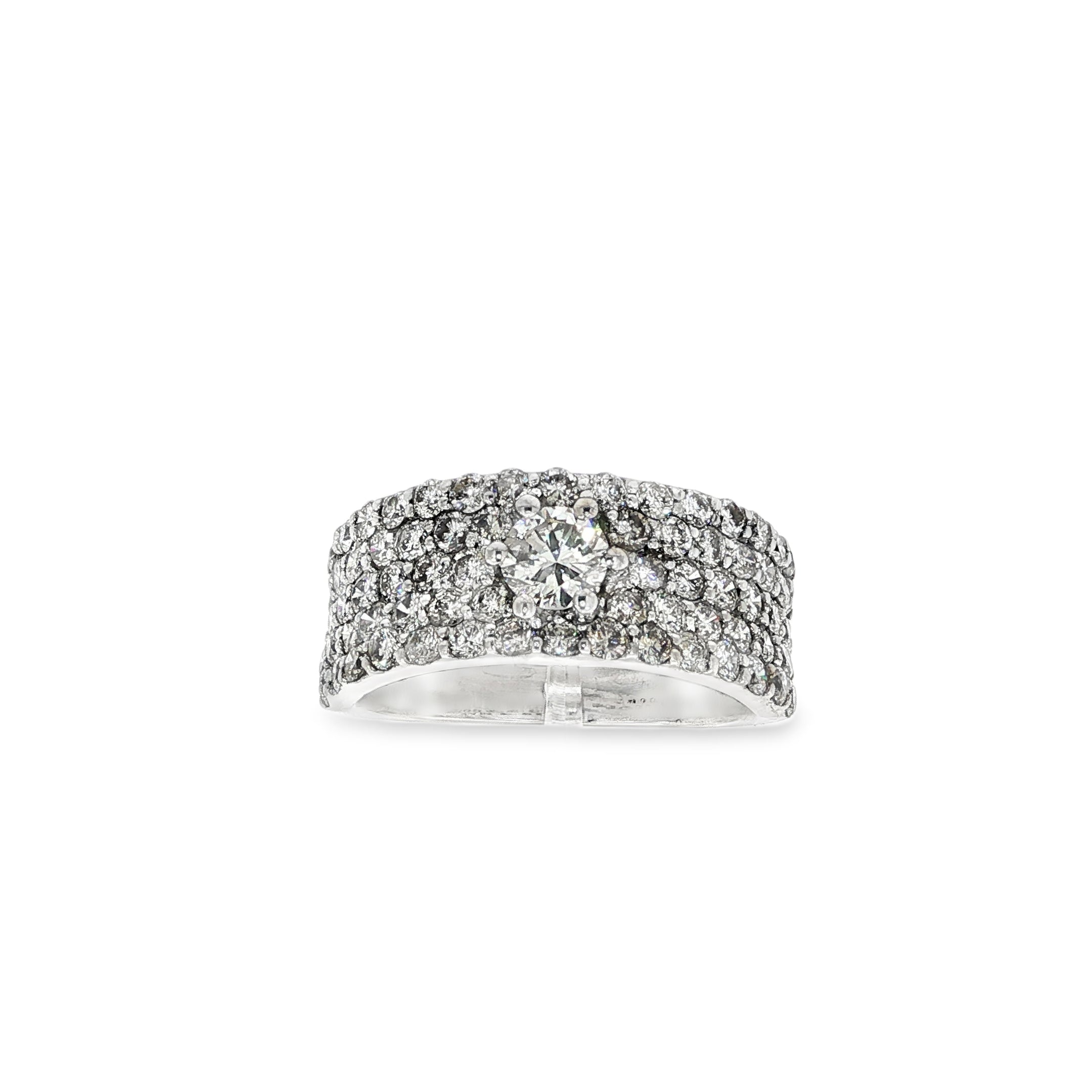 ANILLO CON DIAMANTES