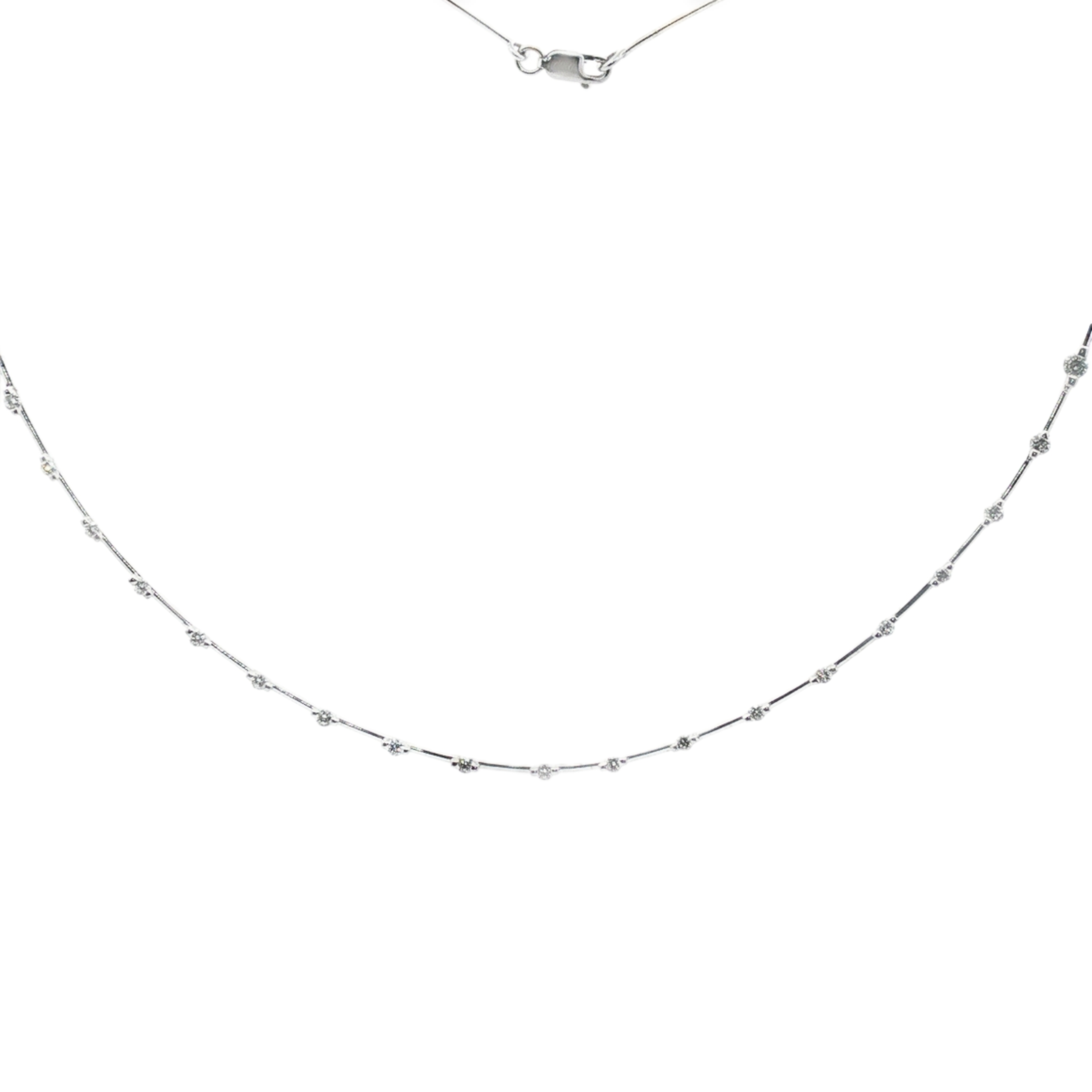COLLAR RIGIDO ORO BLANCO Y BRILLANTES
