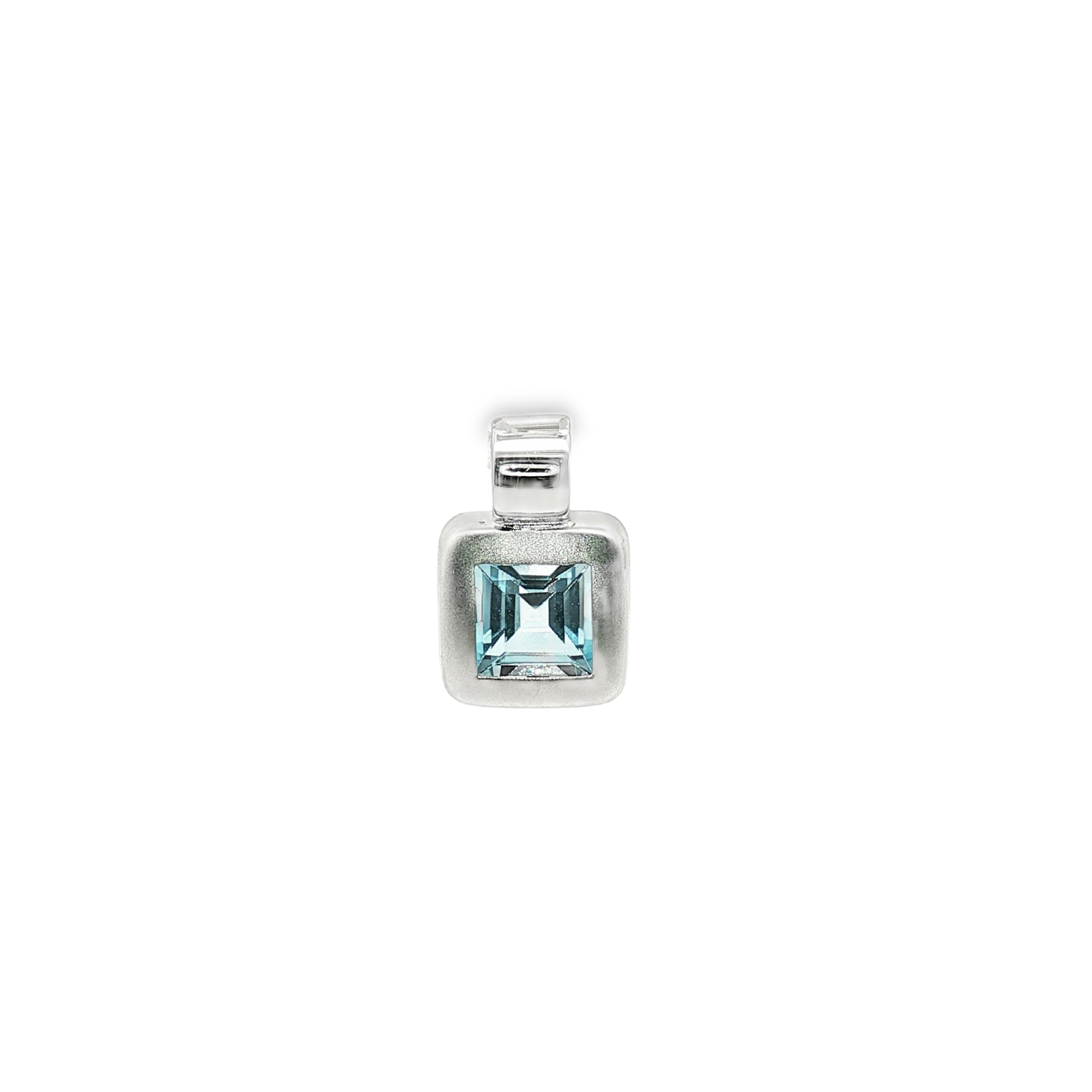 COLGANTE ORO BLANCO CON AGUAMARINA