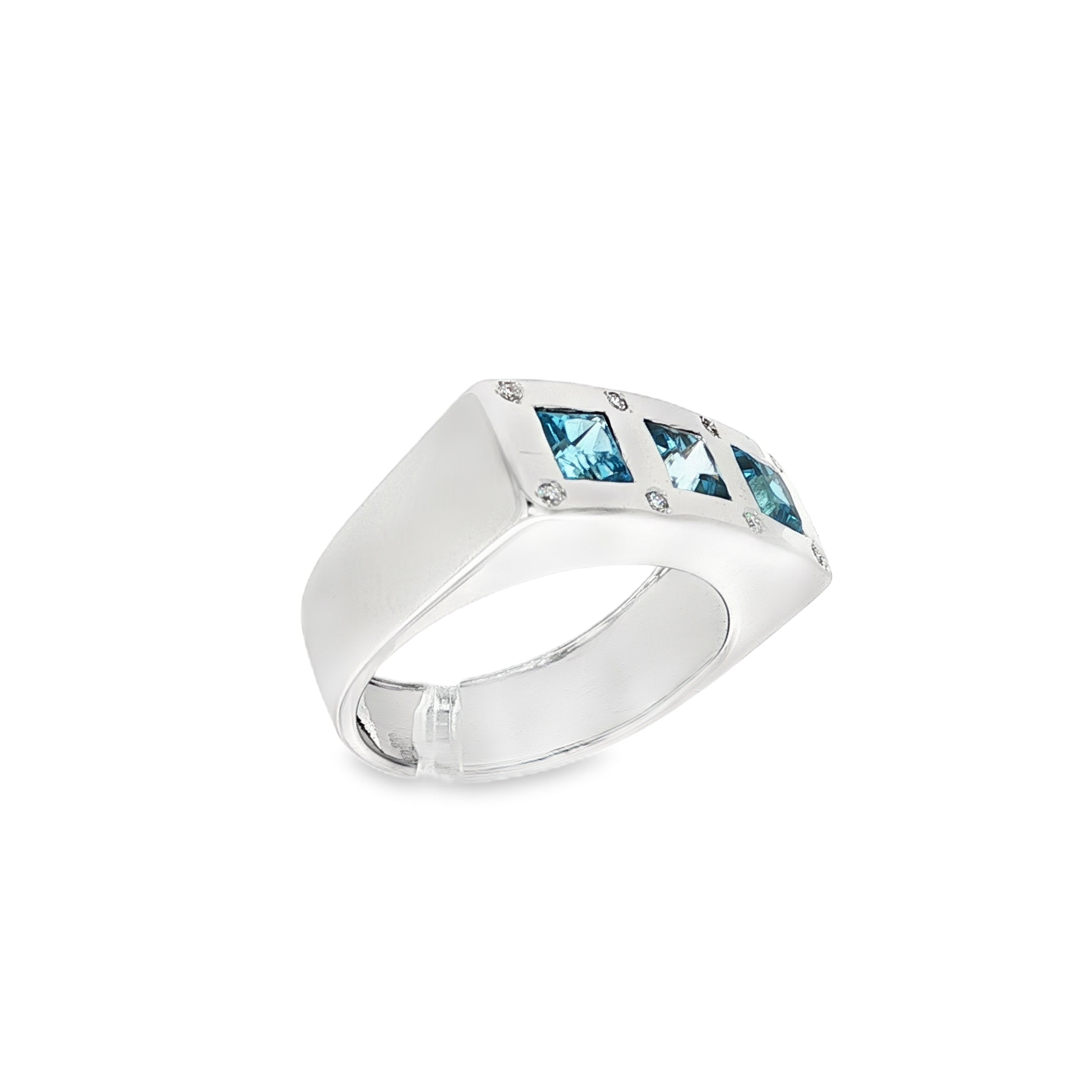 ANILLO ORO BLANCO 3 PIEDRAS AZULES Y DIAMANTES
