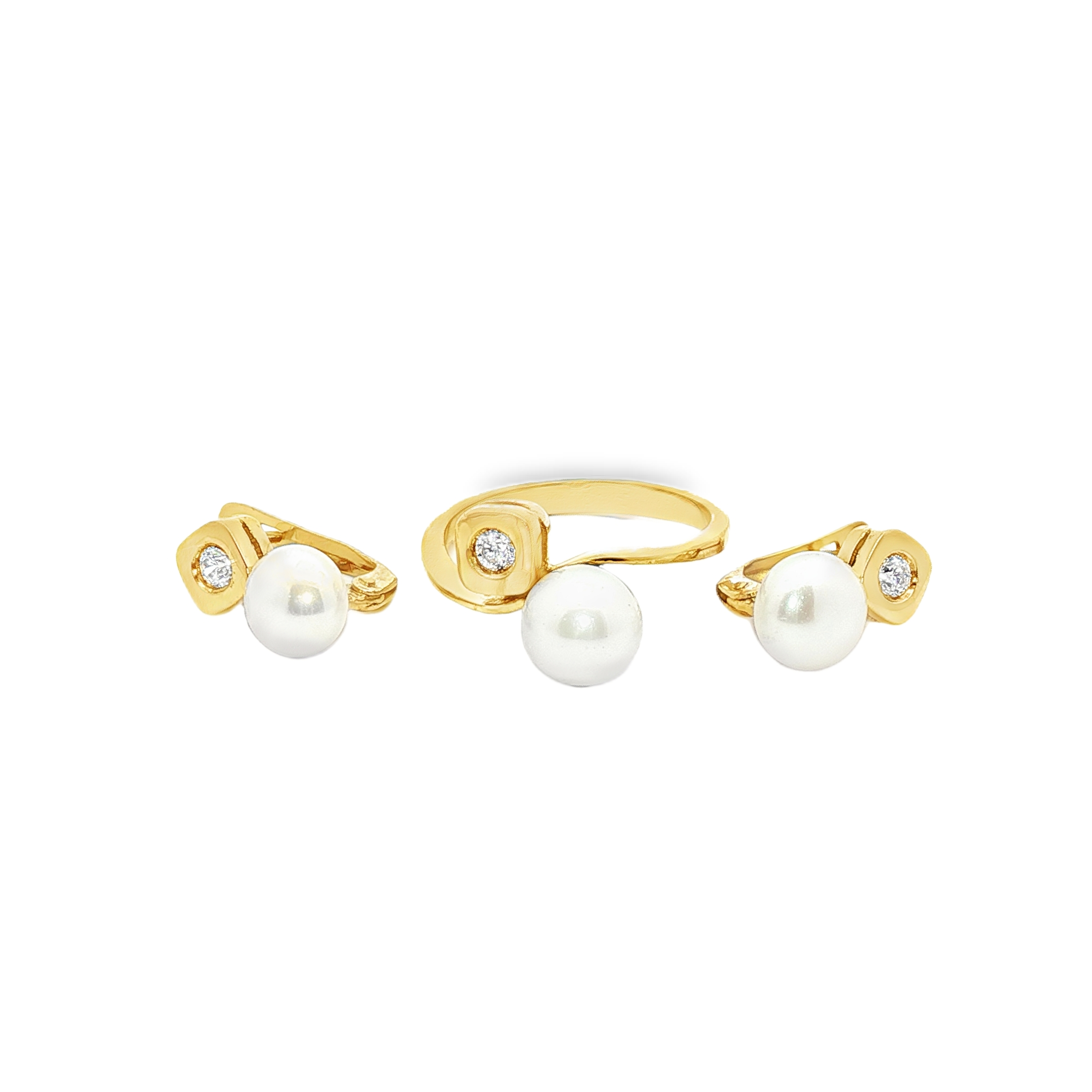 CONJUNTO SORTIJA Y PENDIENTES PERLAS Y CIRCONITAS