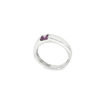 ANILLO DE ORO BLANCO CON PIEDRA LILA