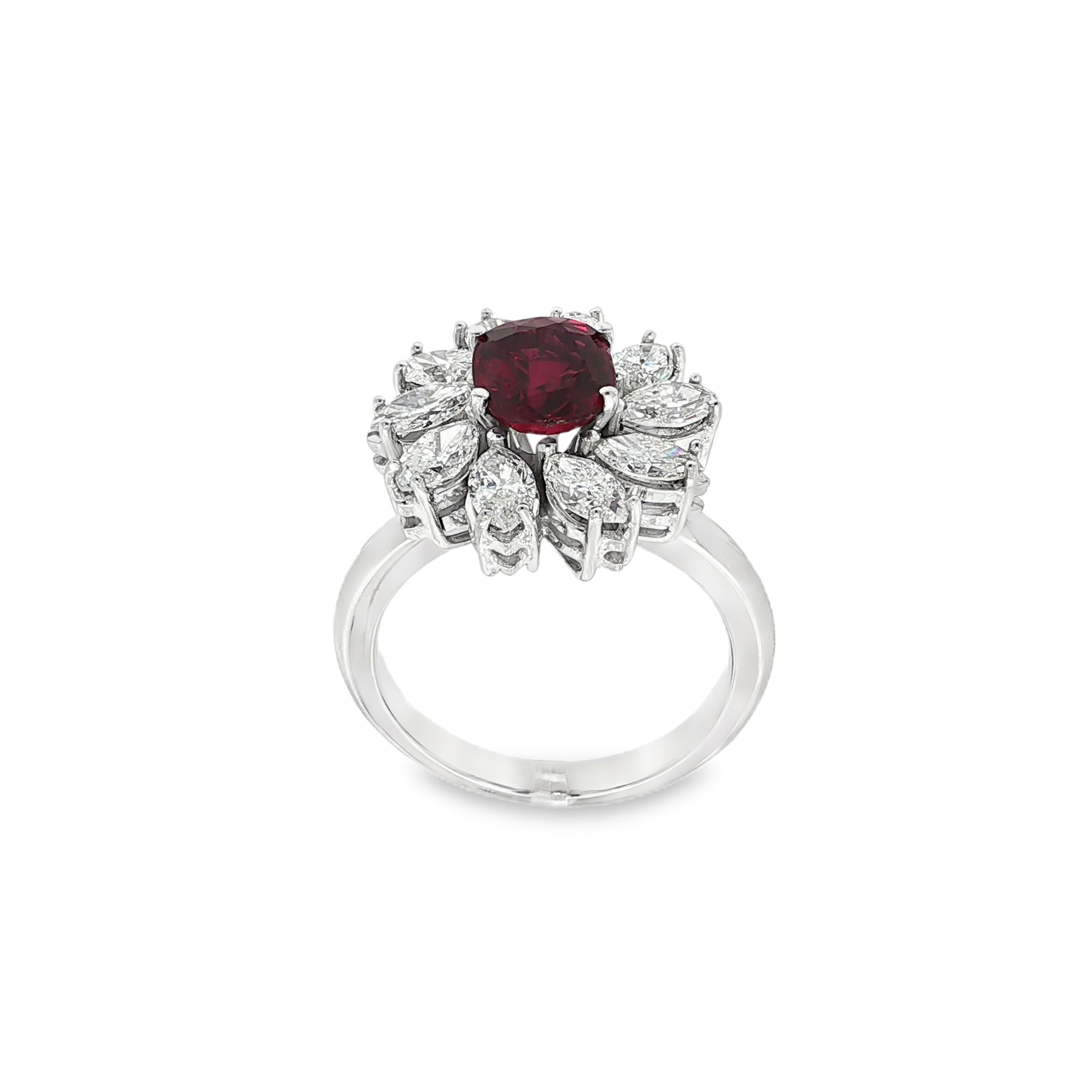 SORTIJA ORO BLANCO RUBI Y MARQUISES