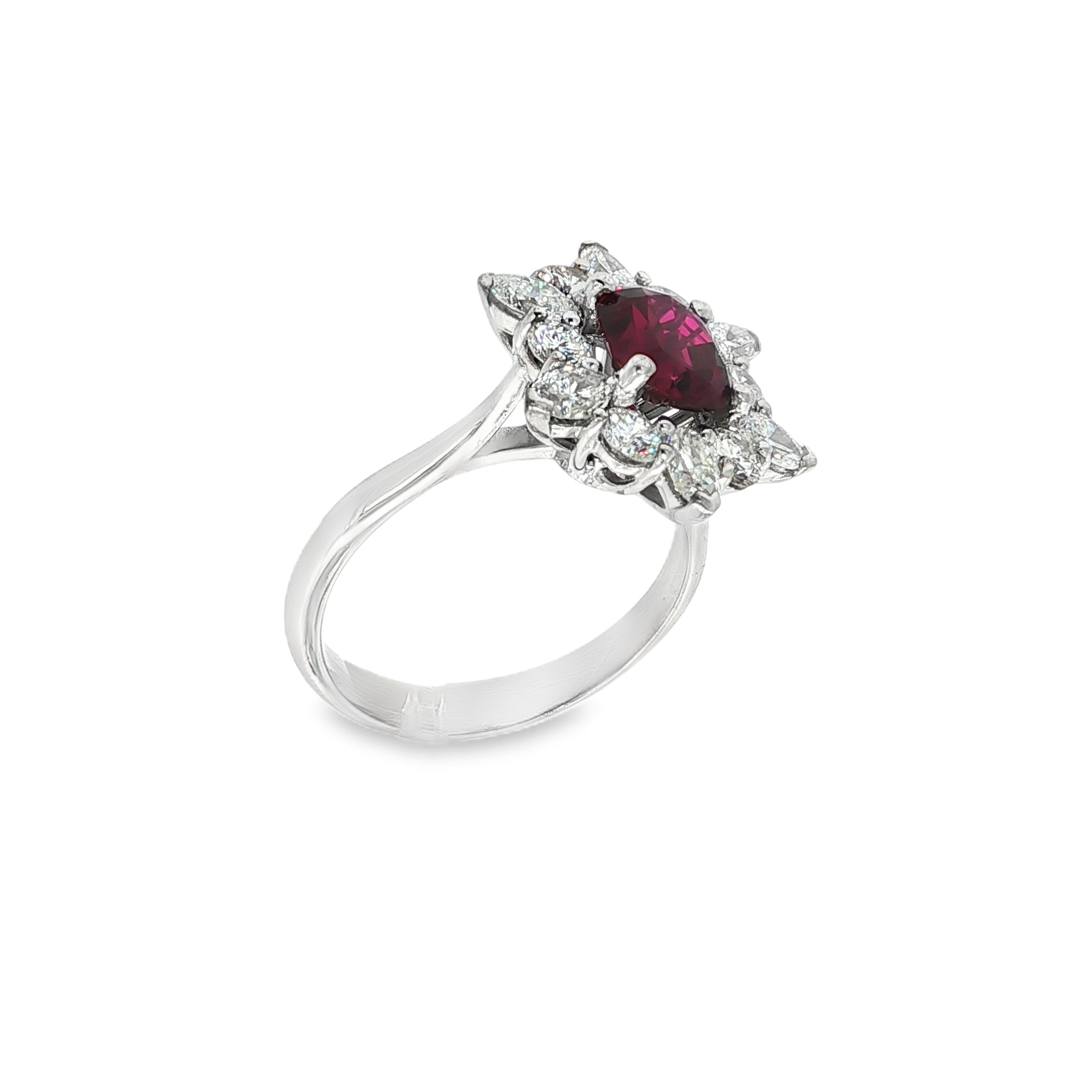 SORTIJA RUBI Y DIAMANTES