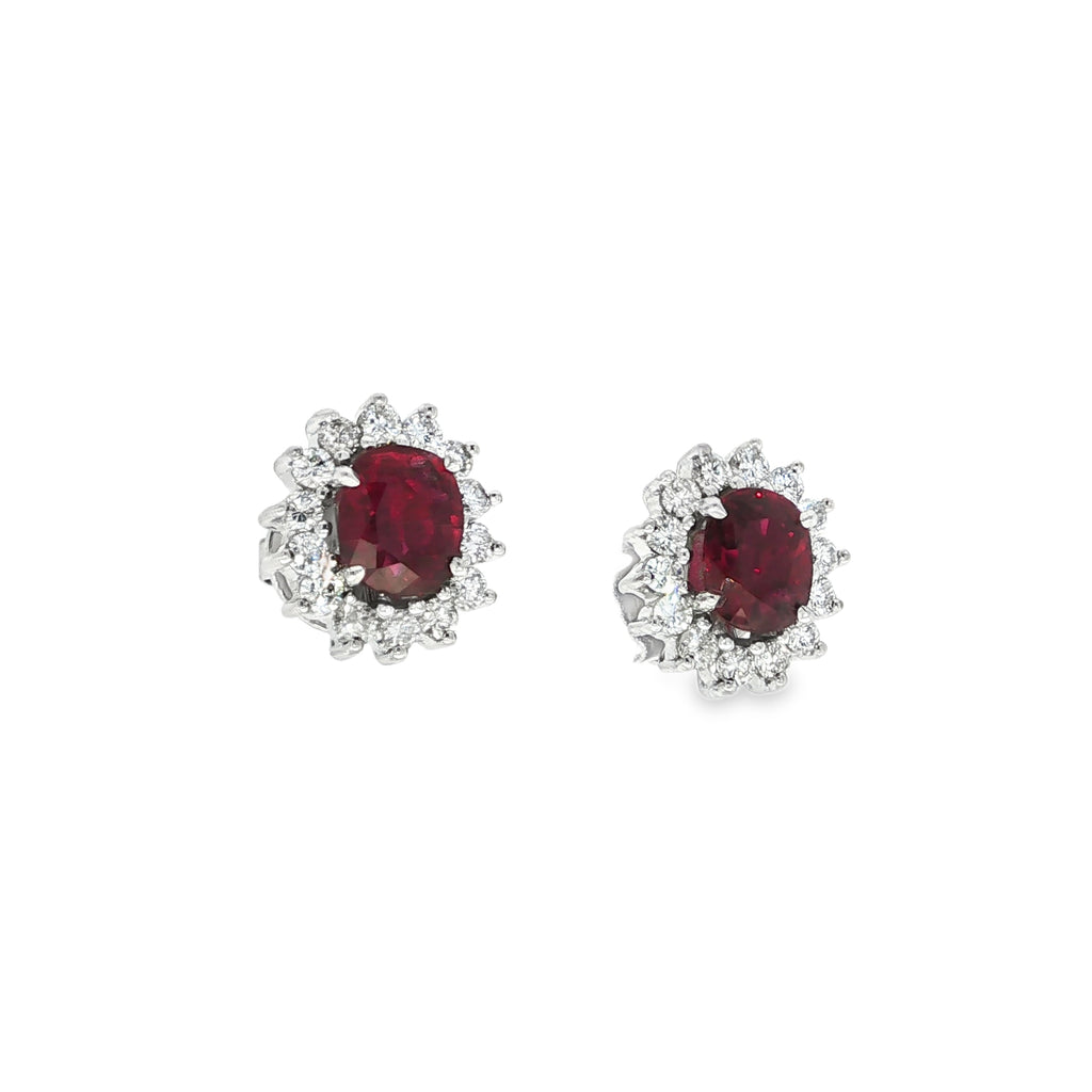 CONJUNTO ANILLO, PENDIENTES Y COLGANTE RUBÍ