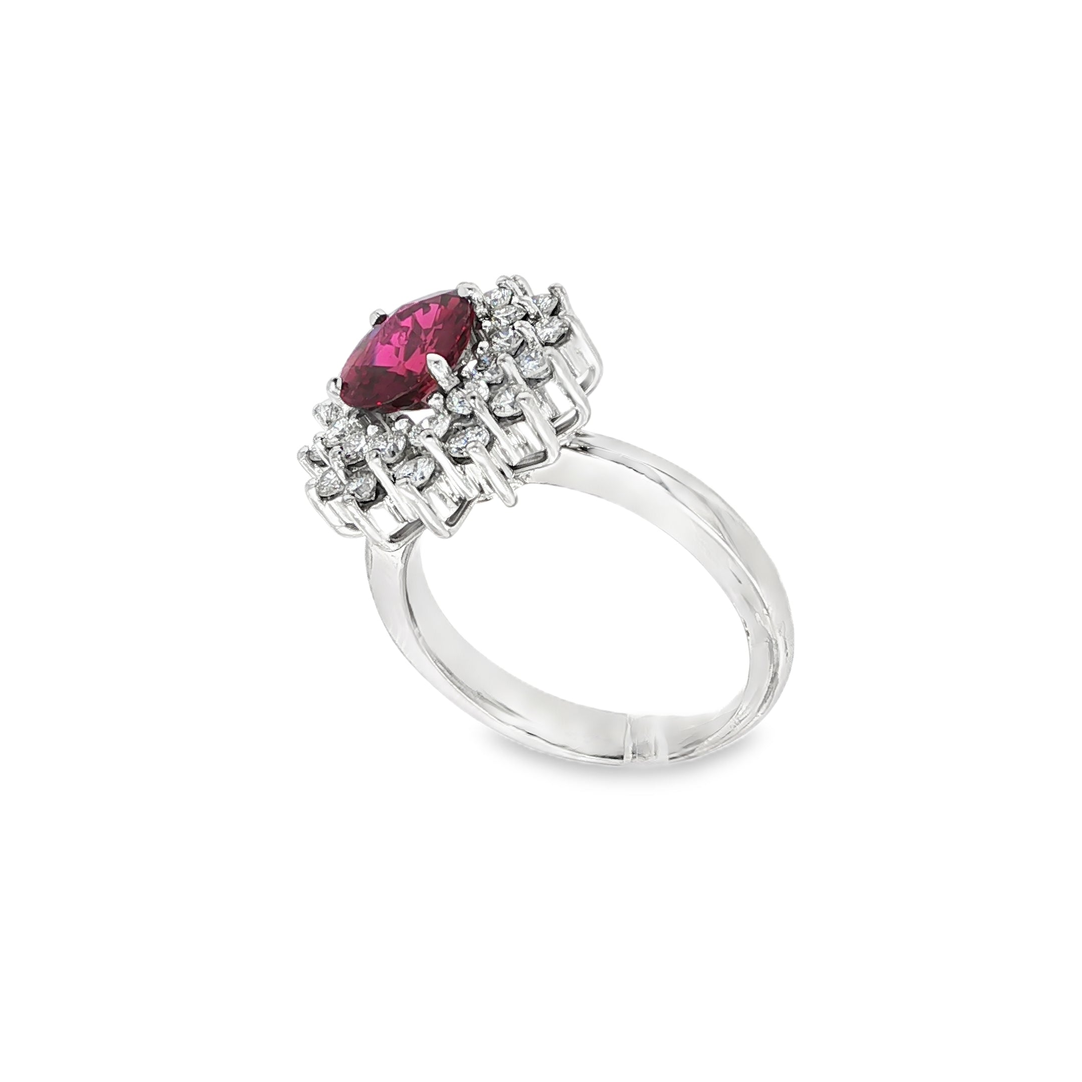 CONJUNTO ANILLO, PENDIENTES Y COLGANTE RUBÍ
