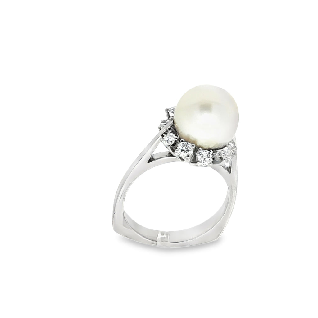 CONJUNTO ORO BLANCO CON PERLA Y BRILLANTES