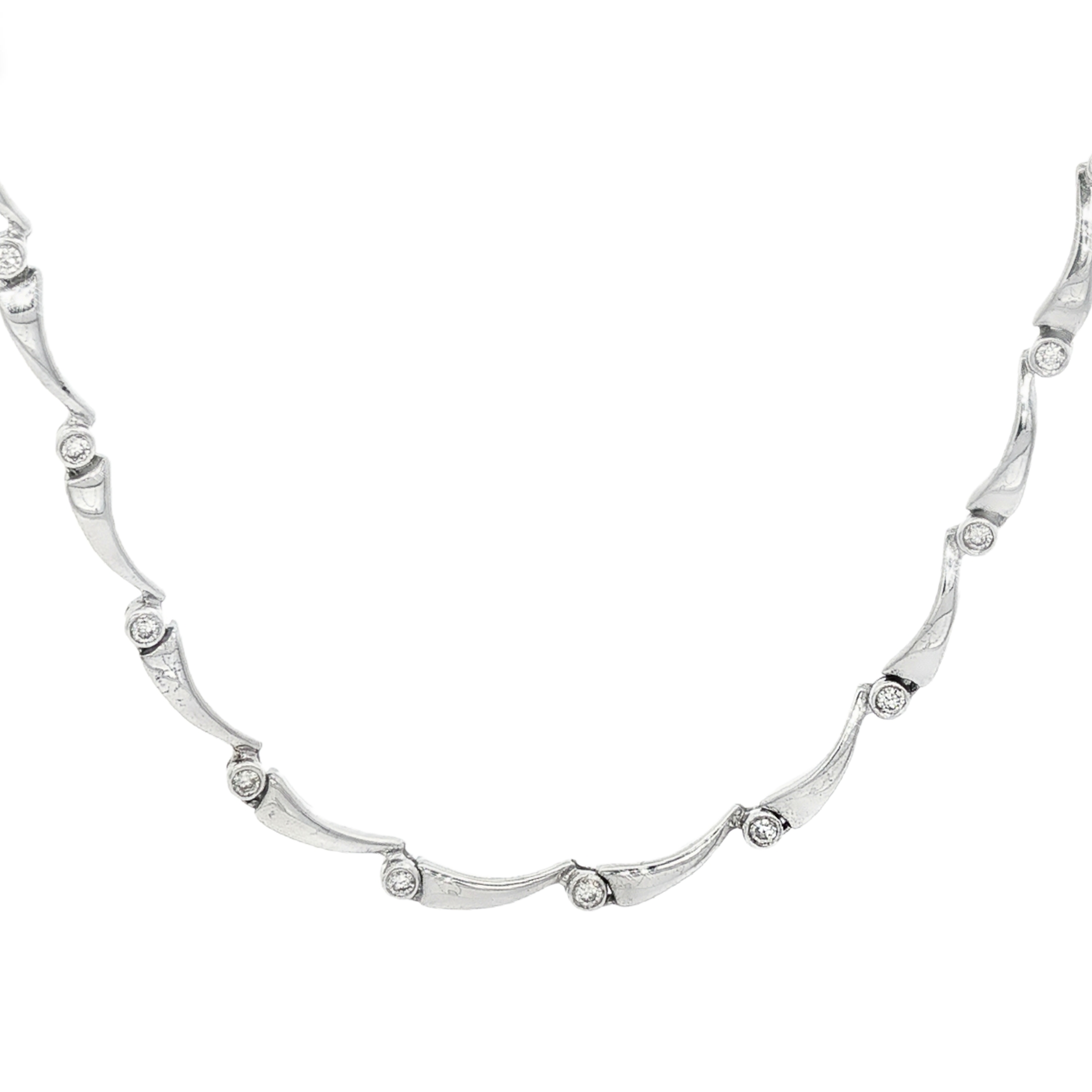 COLLAR ORO BLANCO CON BRILLANTES