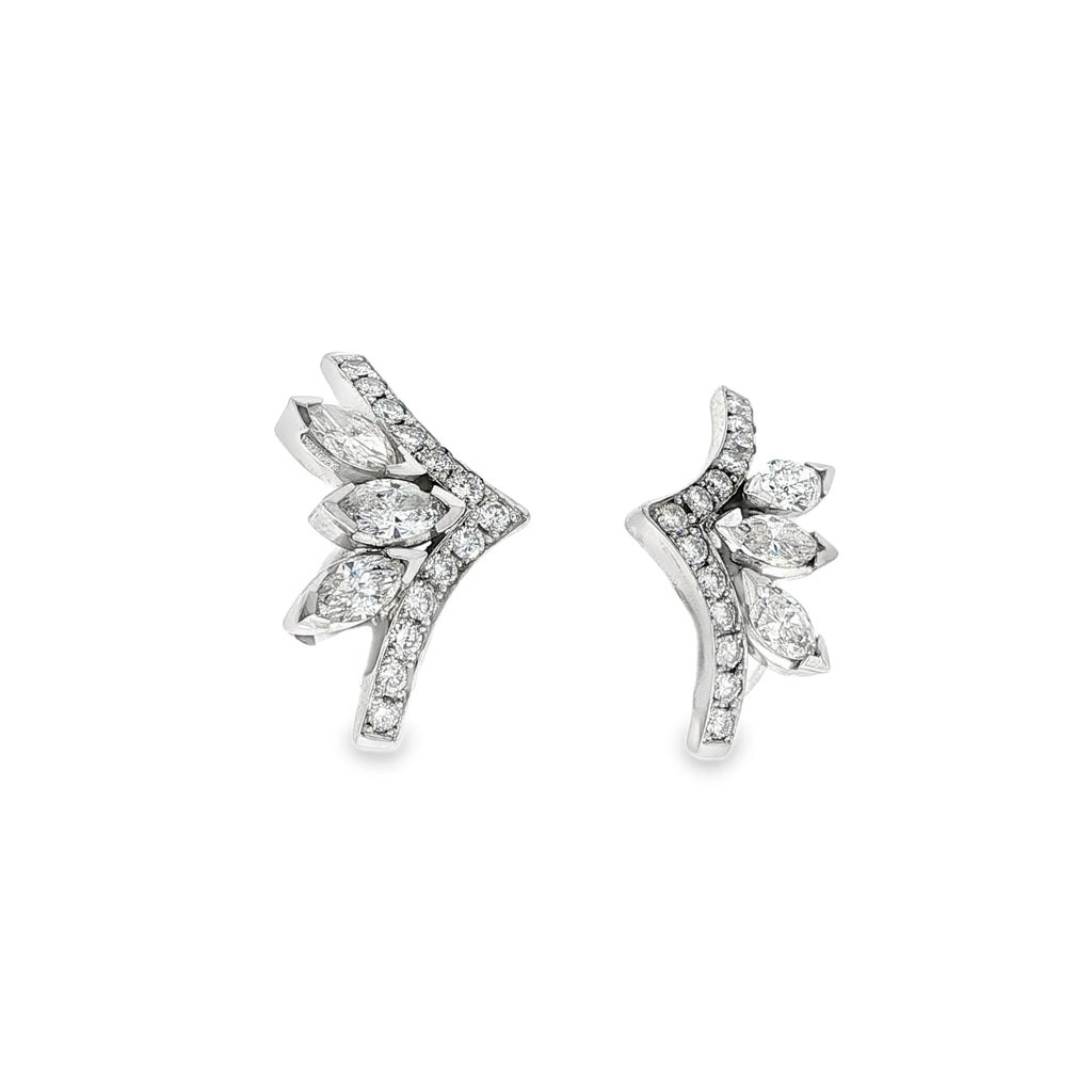 CONJUNTO SORTIJA Y PENDIENTES ORO BLANCO Y MARQUISES