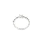 ANILLO ORO BLANCO CON DIAMANTE BAGUETTE Y PUNTAS DE DIAMANTE