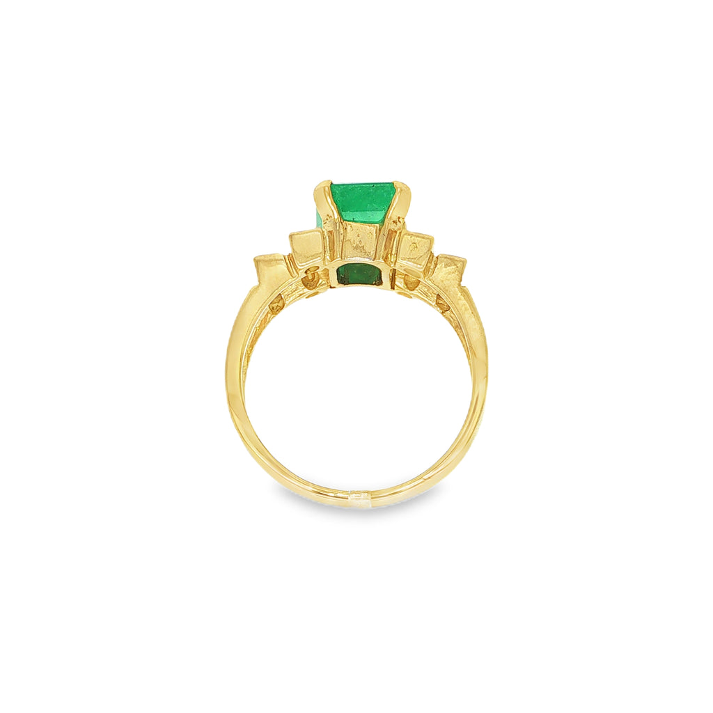 ANILLO CON ESMERALDA Y DIAMANTES