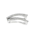 ANILLO V DE ORO BLANCO CON DIAMANTES