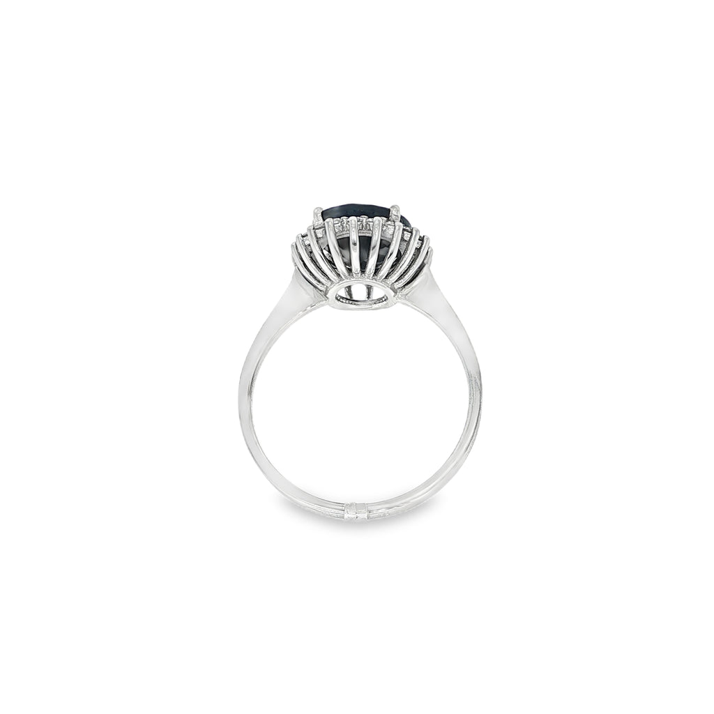ANILLO DE ORO BLANCO CON DIAMANTES Y ZAFIRO