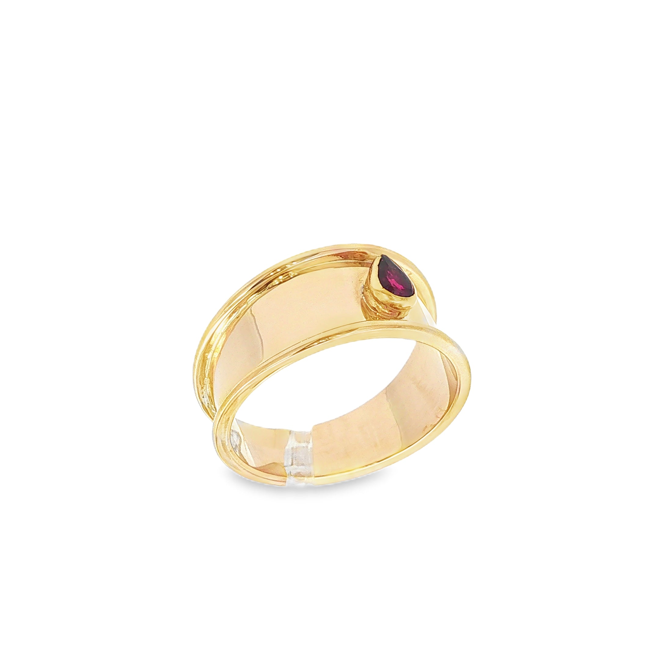 ANILLO CON PIEDRA ROJA