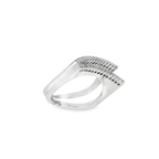 ANILLO V DE ORO BLANCO CON DIAMANTES