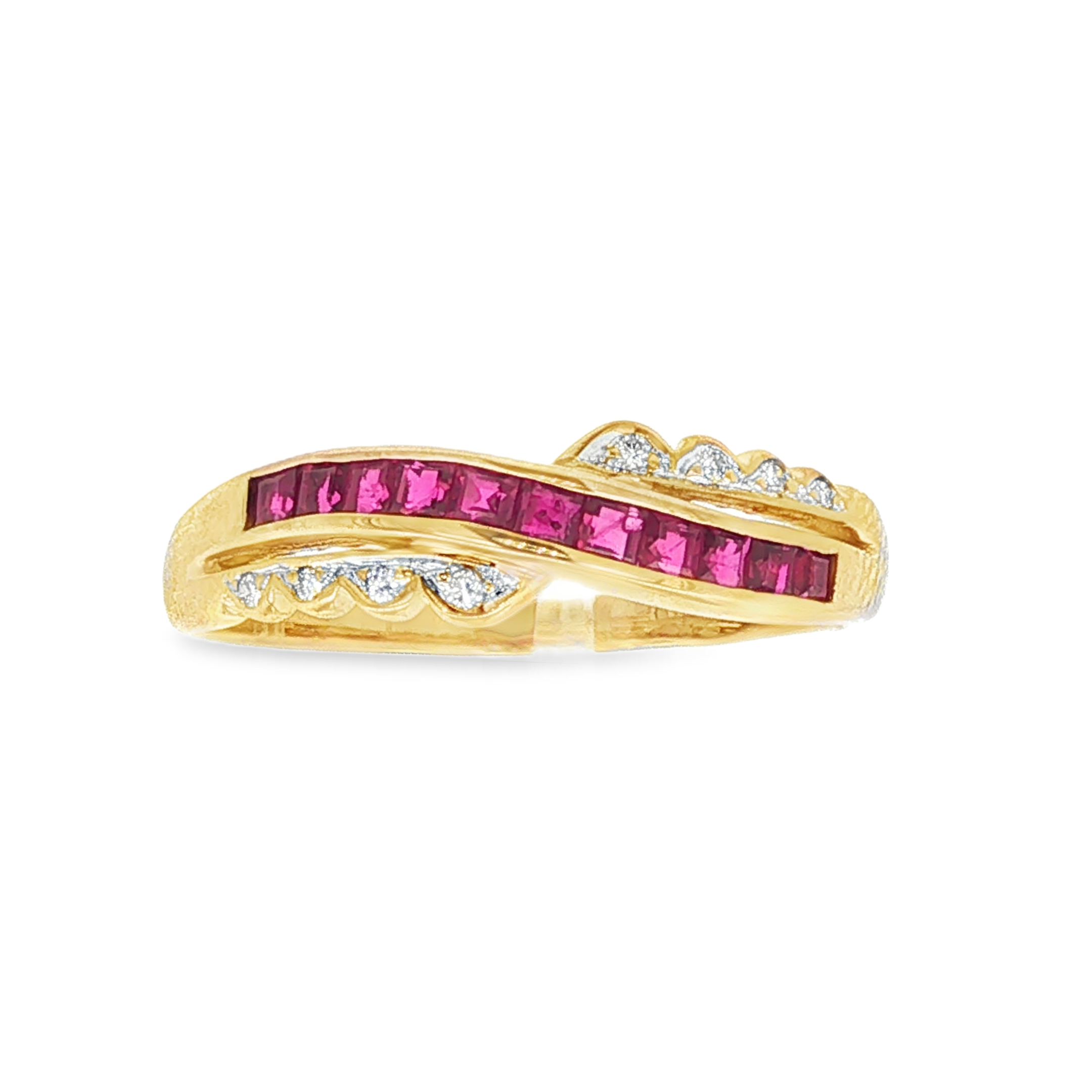 ANILLO CON DIAMANTES Y RUBIES