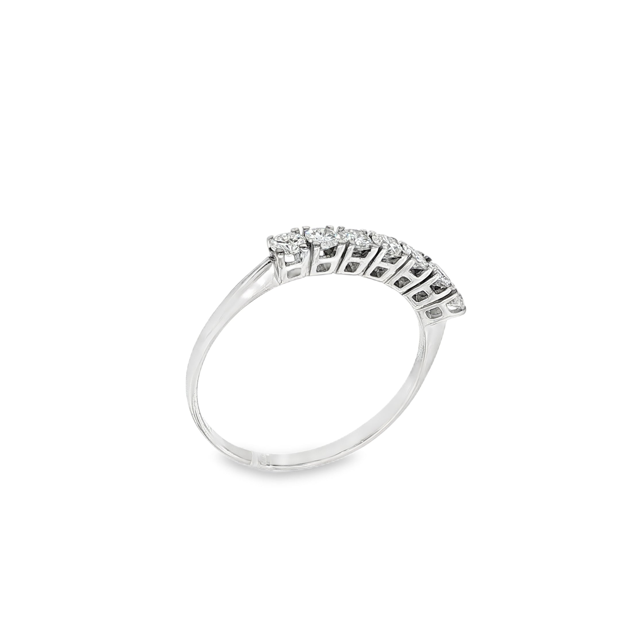 ANILLO MEDIA ALIANZA ORO BLANCO CON DIAMANTES