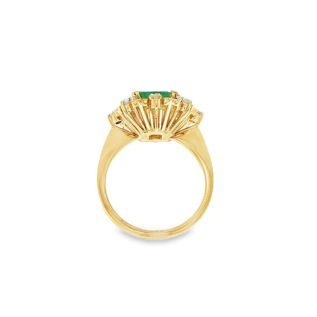 SORTIJA CON ESMERALDA Y DIAMANTES
