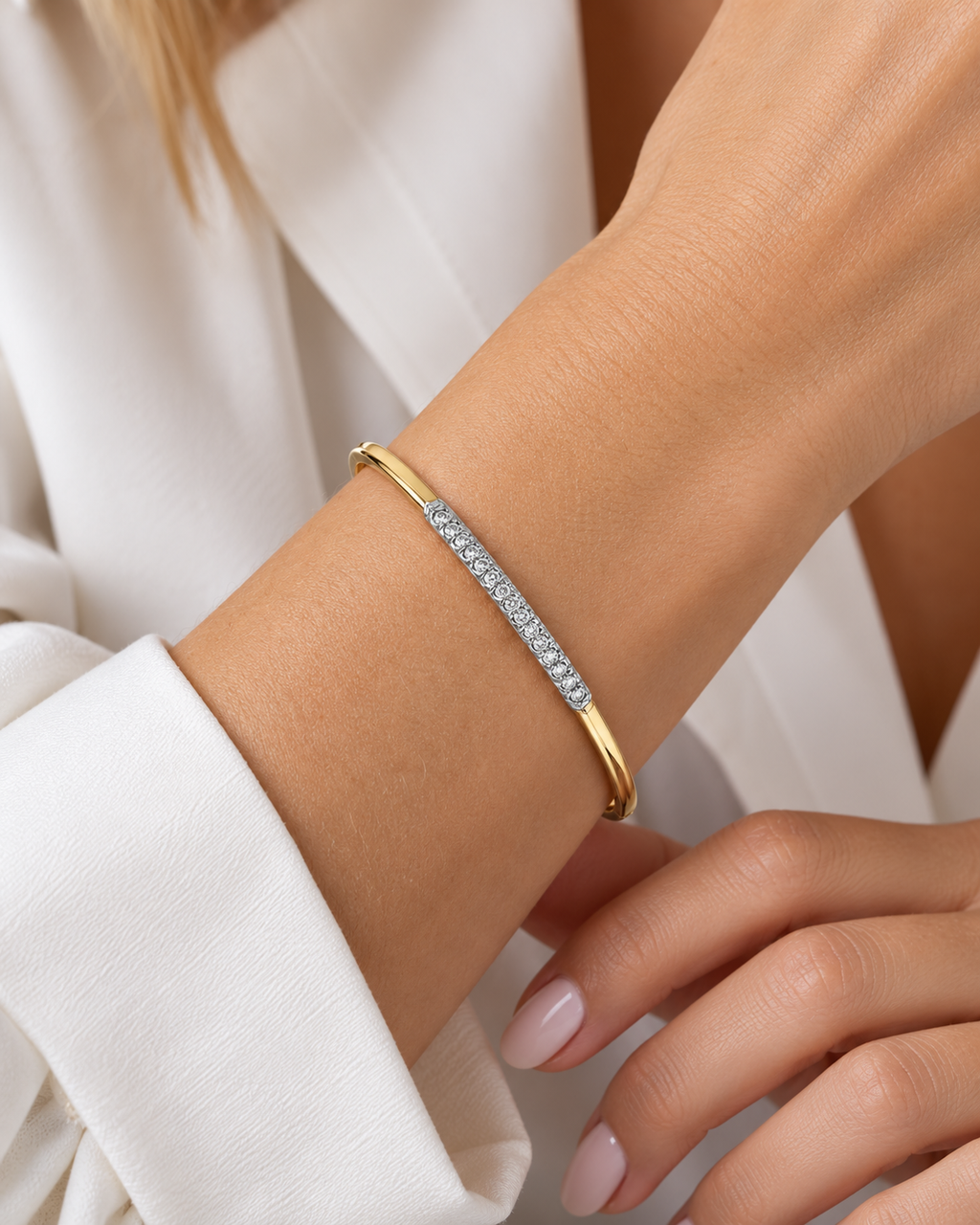 PULSERA RIGIDA BICOLOR CON CIRCONITAS
