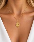 COLGANTE MEDALLA VIRGEN DEL ROCIO
