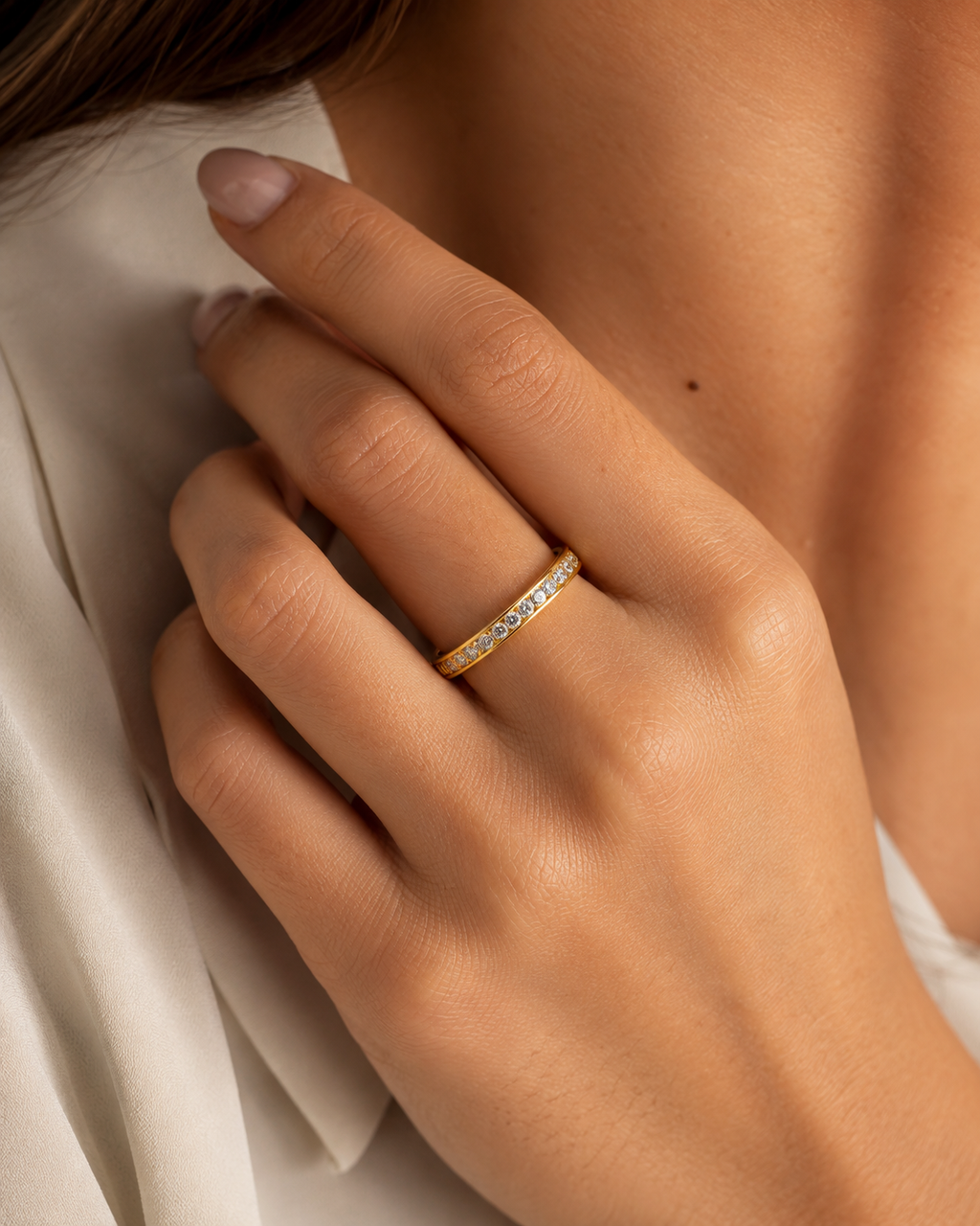 ANILLO SIN FIN CON CIRCONITAS