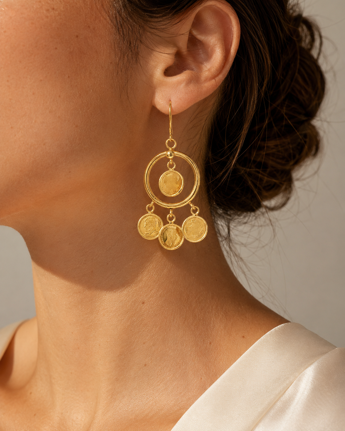 PENDIENTES DE ARO CON MONEDAS