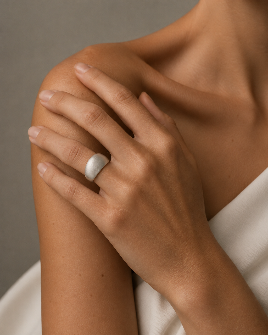 ANILLO GLOBO ORO BLANCO