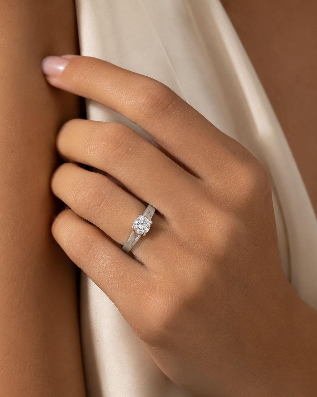 SOLITARIO HOMBRE ORO BLANCO CON DIAMANTE