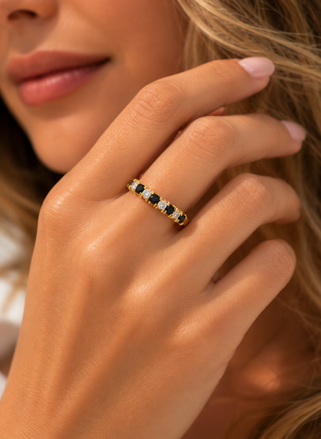 ANILLO CINQUILLO AZUL CON DIAMANTES