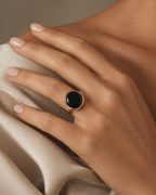 ANILLO ORO ROSA CON ONIX