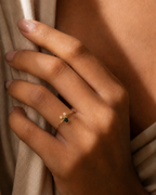 ANILLO TU Y YO CON ZAFIRO Y DIAMANTES
