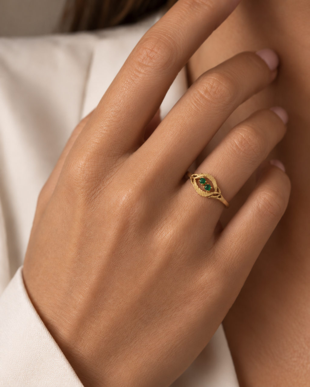 ANILLO FLOR DE LOTO CON CIRCONITAS