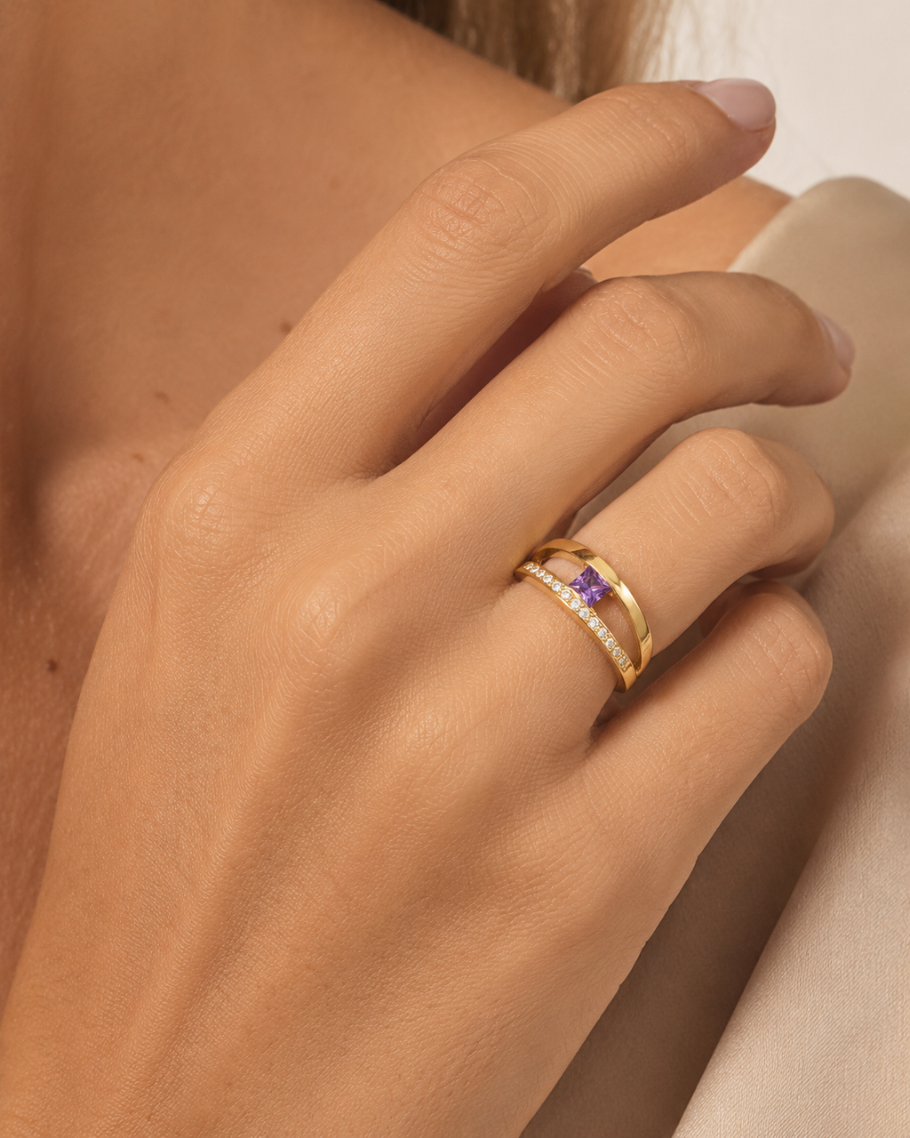 ANILLO ORBITA VIOLETA CIRCONITAS