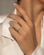 ANILLO TREBOL CON CIRCONITAS
