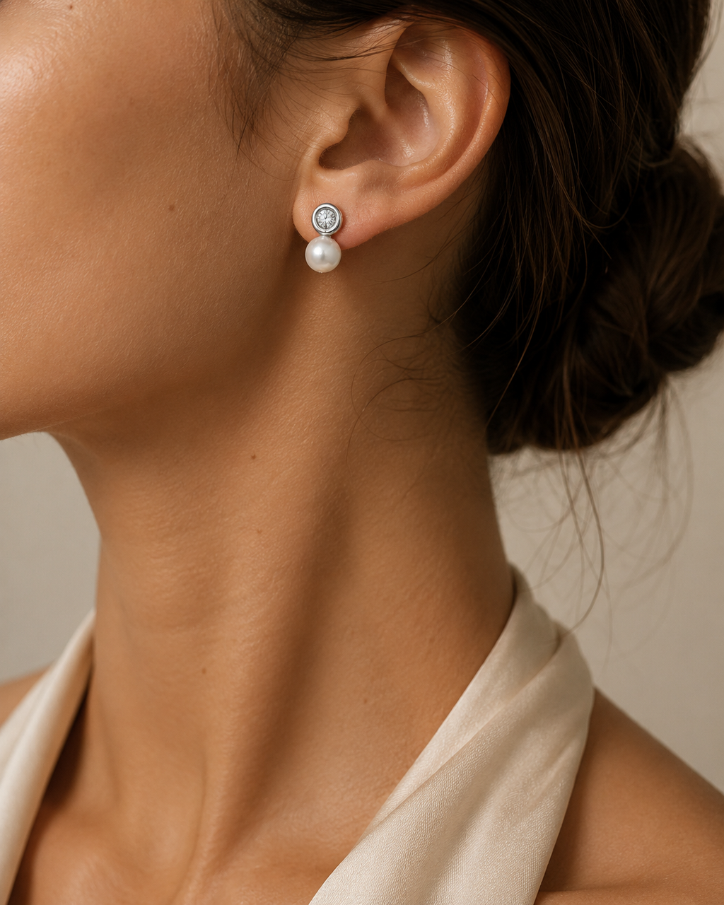 PENDIENTES DE ORO BLANCO CON PERLAS Y DIAMANTES