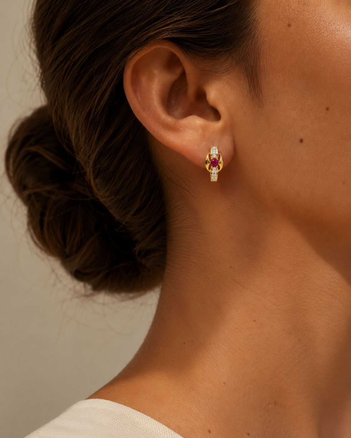 PENDIENTES AURORA ROJA CON CIRCONITAS