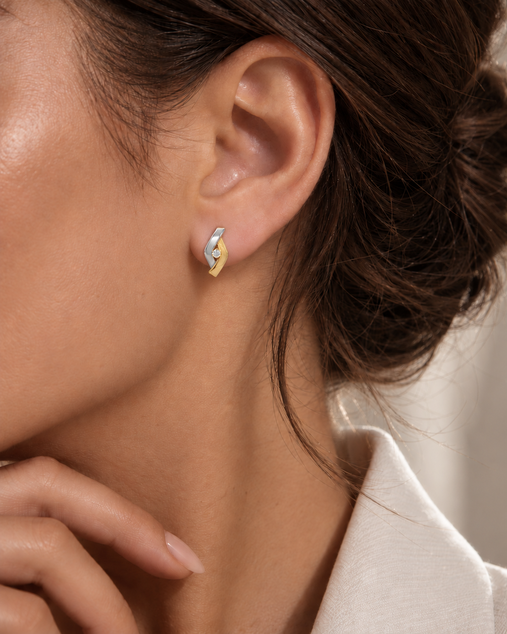 PENDIENTES FUSION BICOLOR CON CIRCONITAS