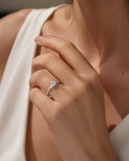 SORTIJA DE ORO BLANCO CON DIAMANTE