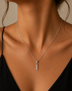 COLGANTE ORO BLANCO CON GRECA