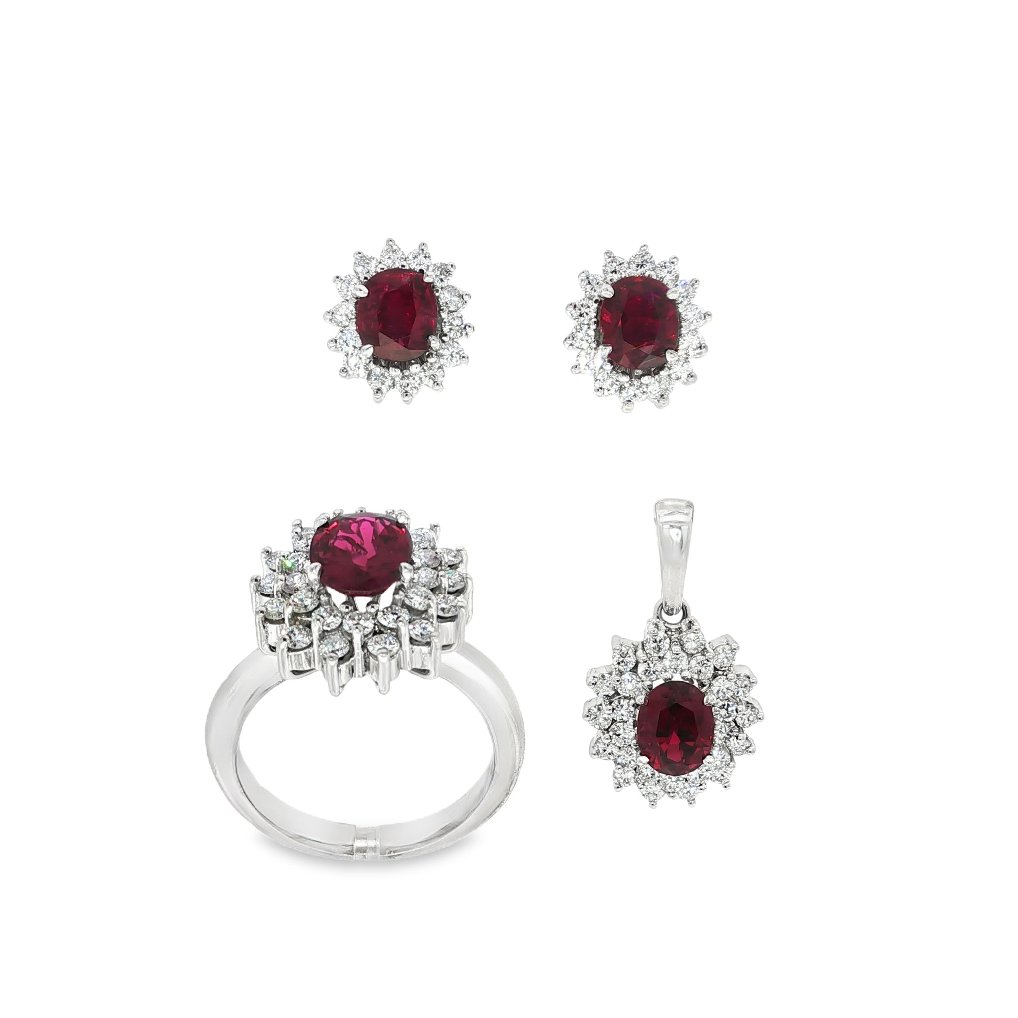 CONJUNTO ANILLO, PENDIENTES Y COLGANTE RUBÍ