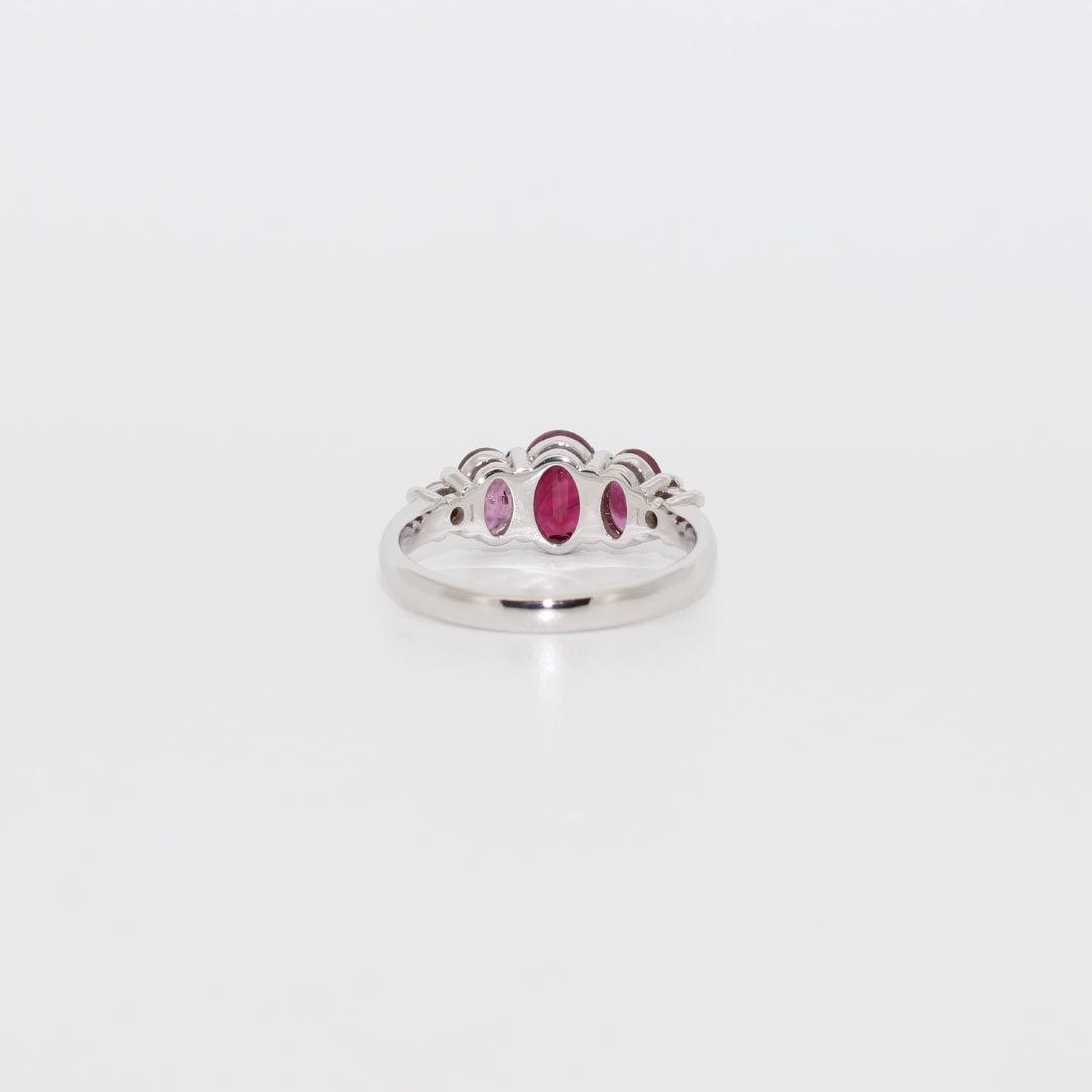SORTIJA 3 RUBIES