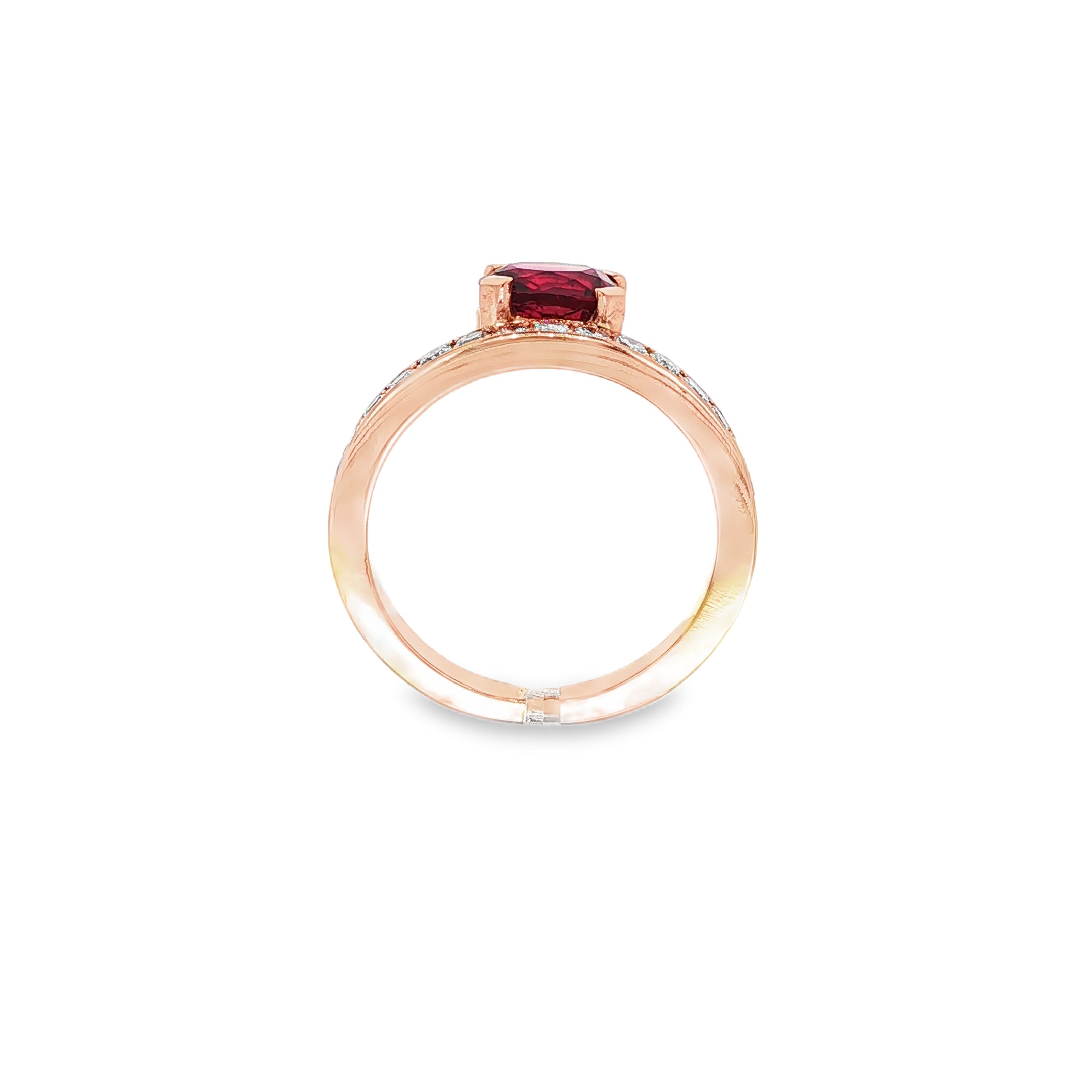 SORTIJA ORO ROSA CON RUBÍ