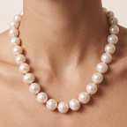 COLLAR DE PERLAS Y CIERRE ORO BLANCO