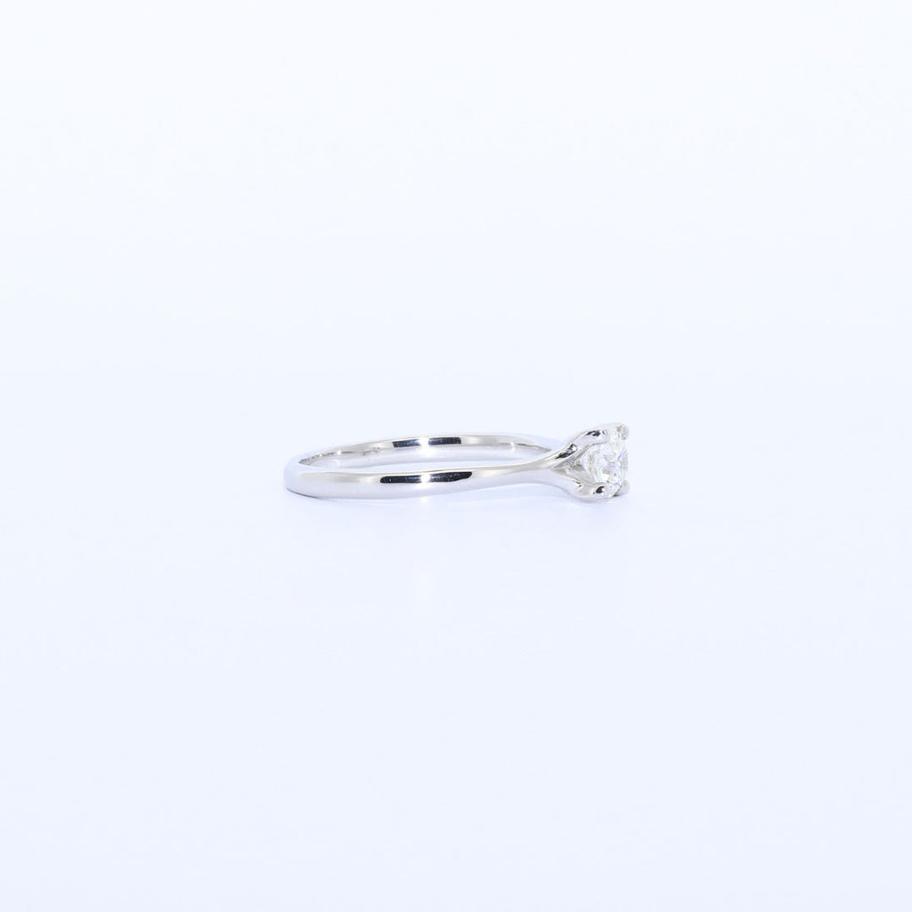 SOLITARIO PLATINO CON BRILLANTE